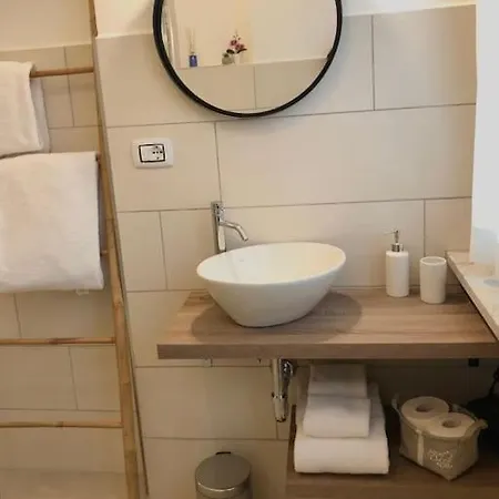 Casa Beatrice: Casa Vacanze A * تورينو